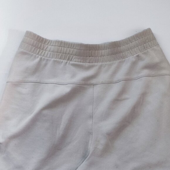 Adidas athletic / active wear short off-white men's size S - Picture 4 of 13